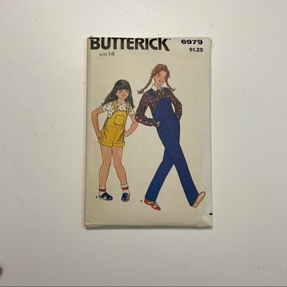Vintage Butterick Pattern Overalls Shorts Pants Pockets Kids Children 6979